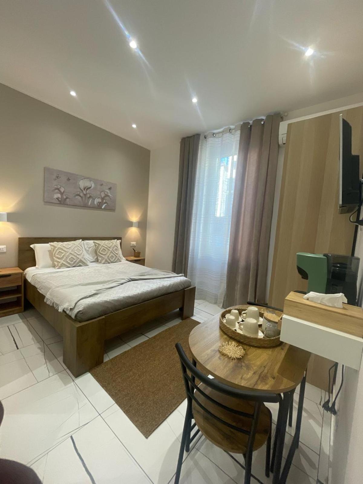 Laura Rooms La Spezia Extérieur photo
