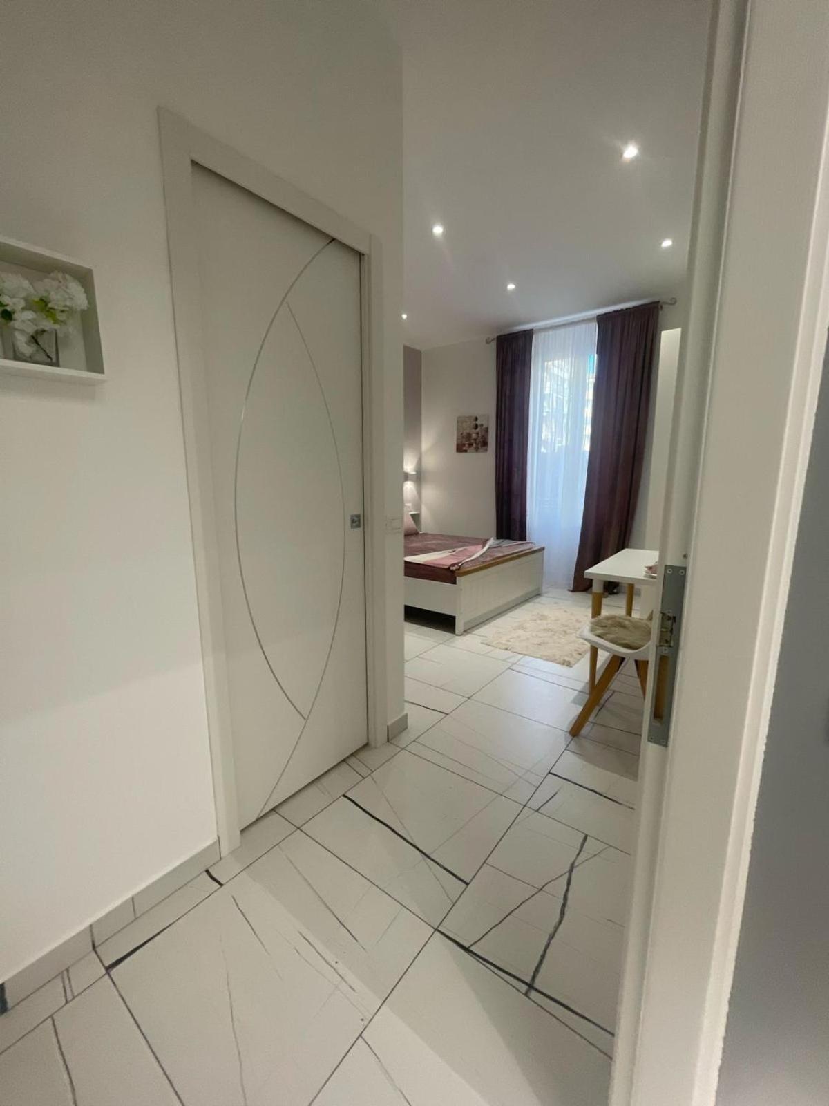 Laura Rooms La Spezia Extérieur photo